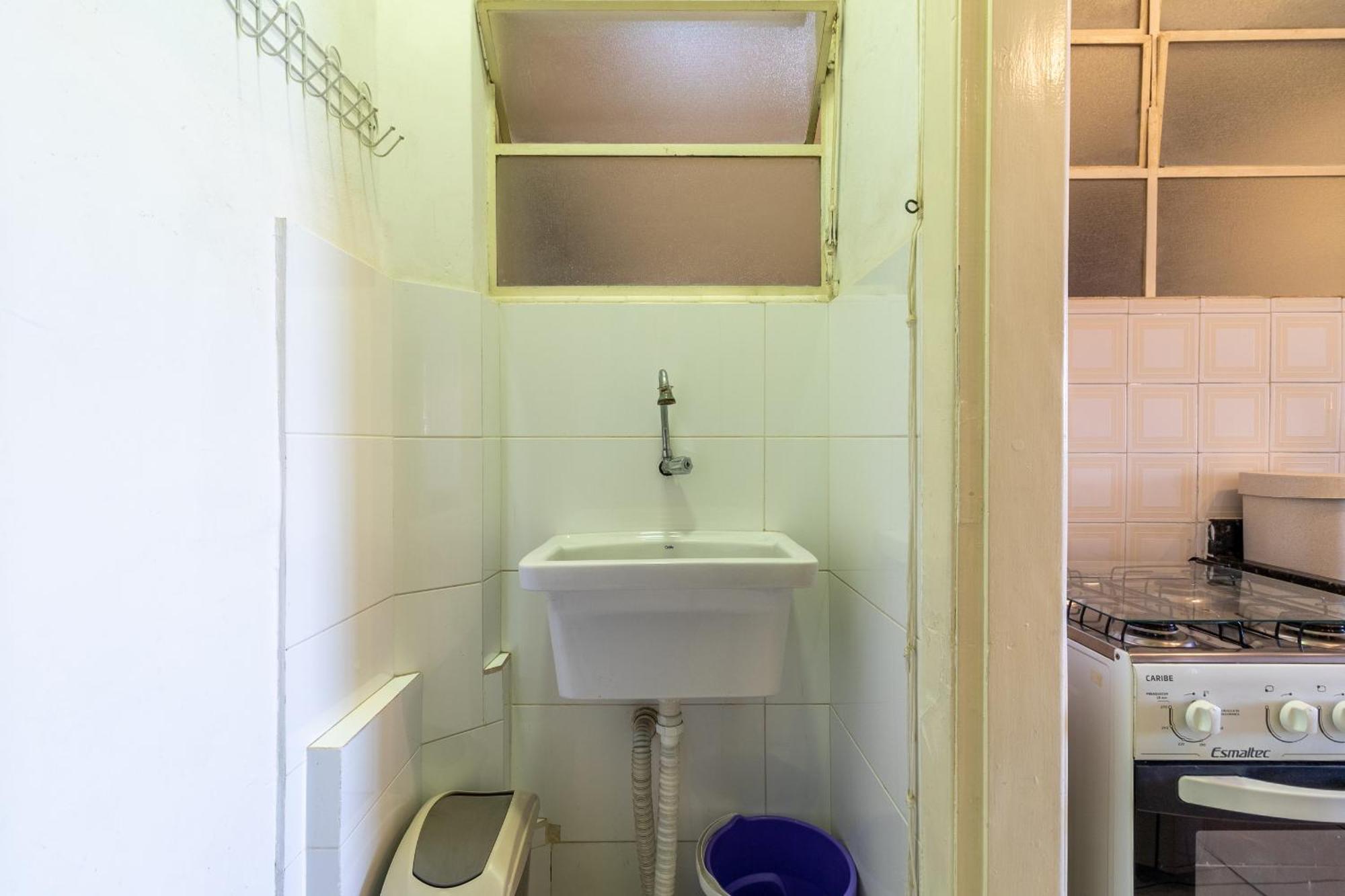 Apartamento Em Frente Ao Hc Na Av Dr Arnaldo São Paulo